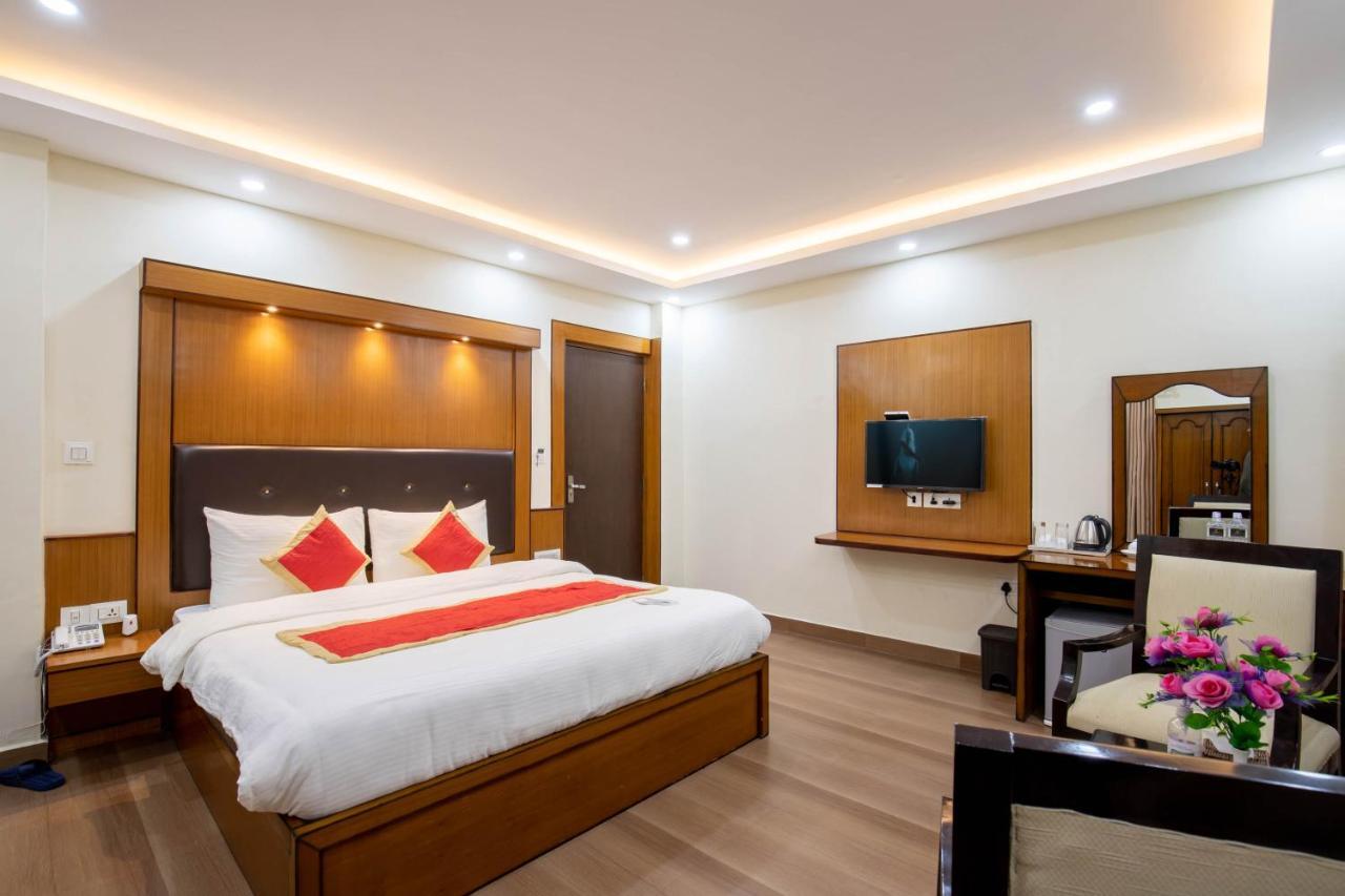 Lumbini Palace Resort エクステリア 写真