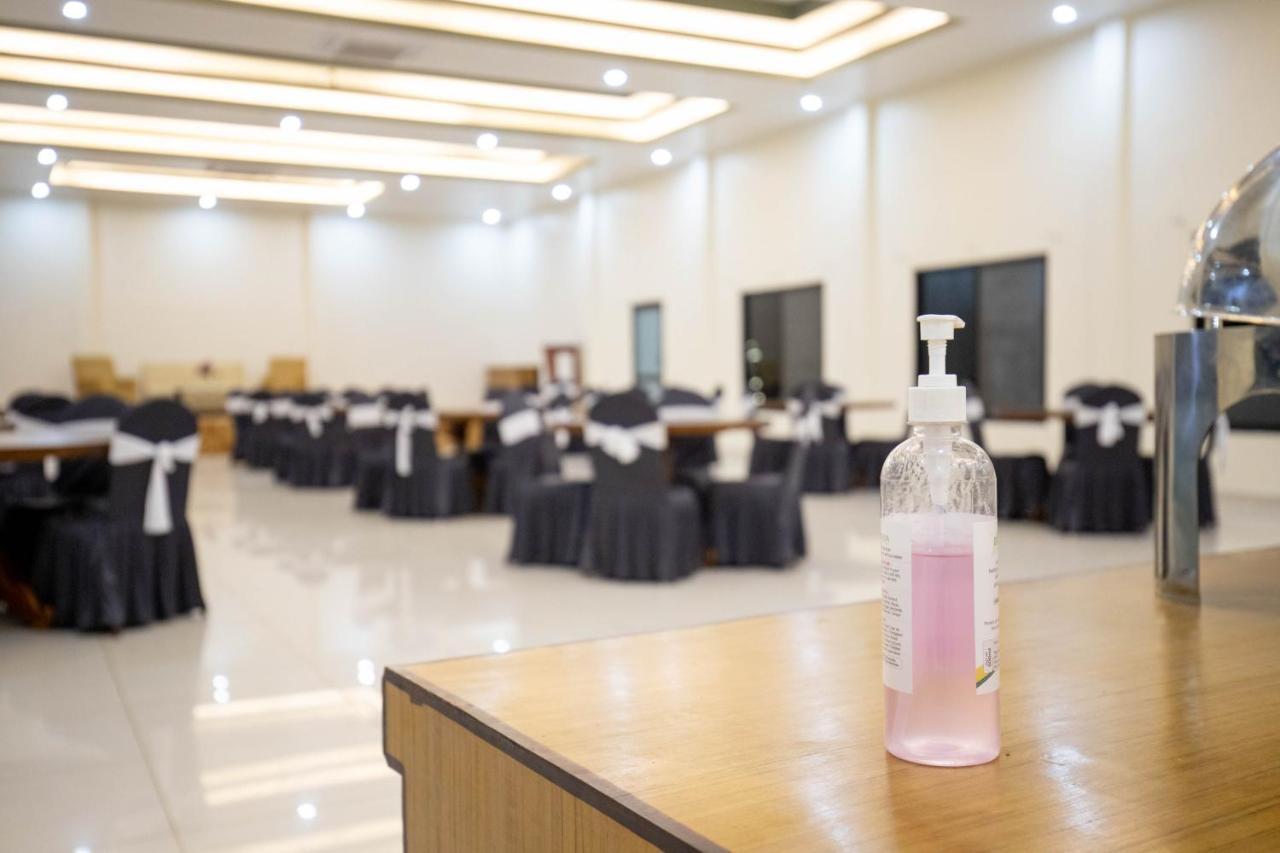 Lumbini Palace Resort エクステリア 写真