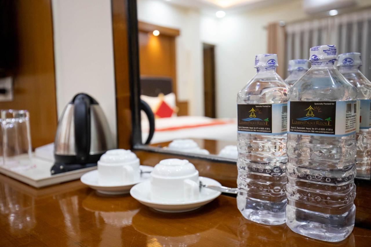 Lumbini Palace Resort エクステリア 写真