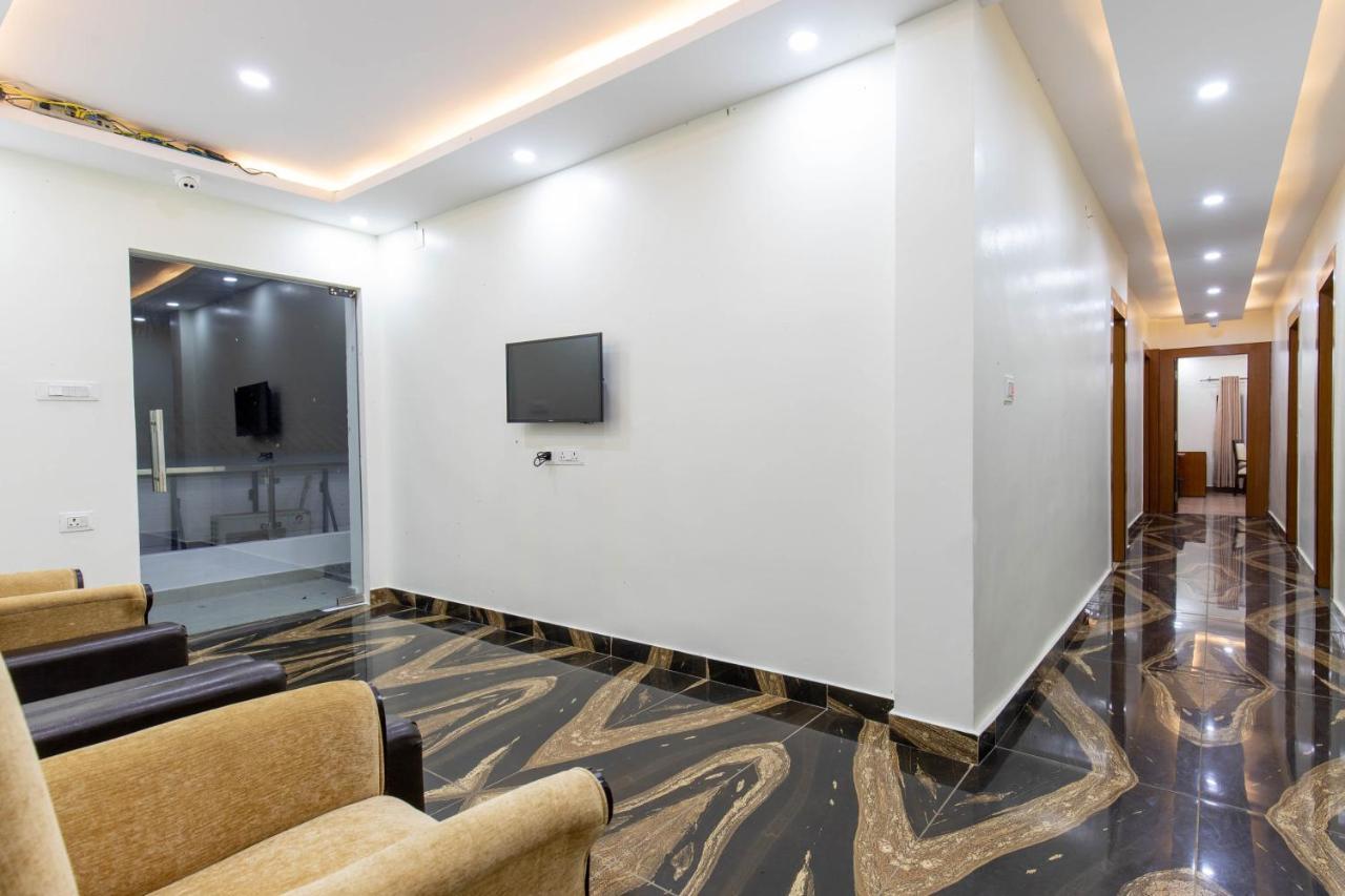 Lumbini Palace Resort エクステリア 写真
