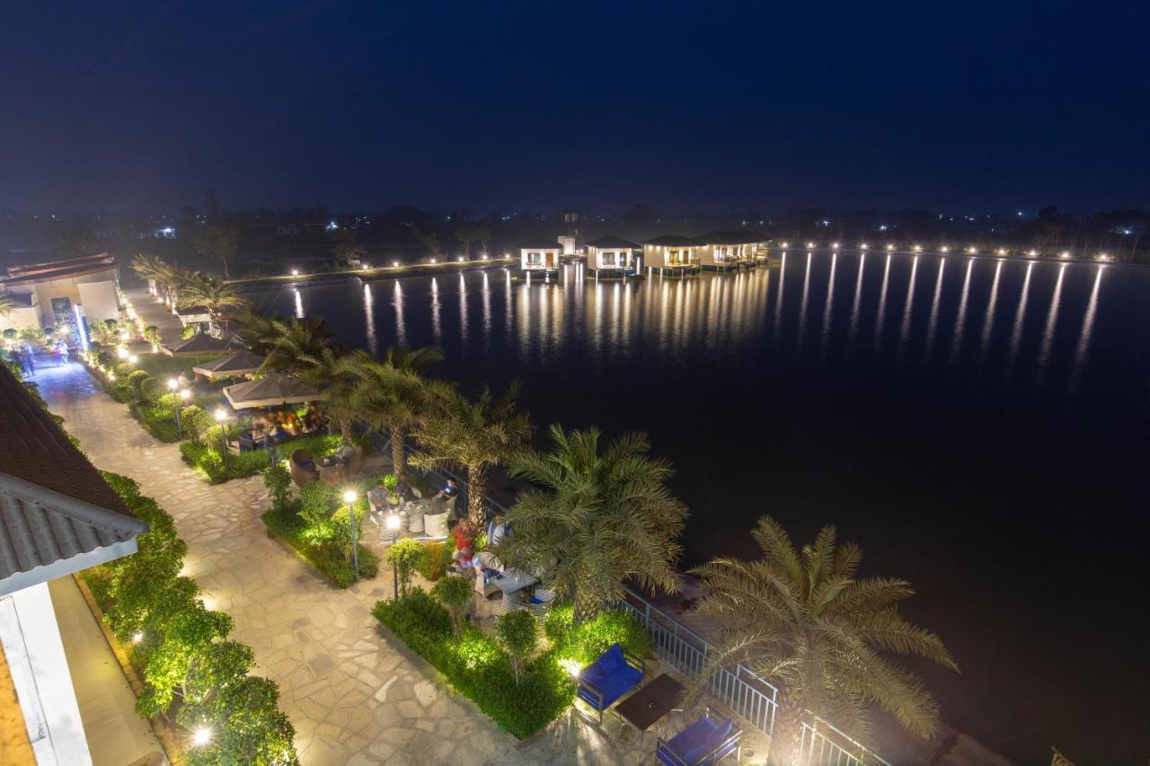 Lumbini Palace Resort エクステリア 写真